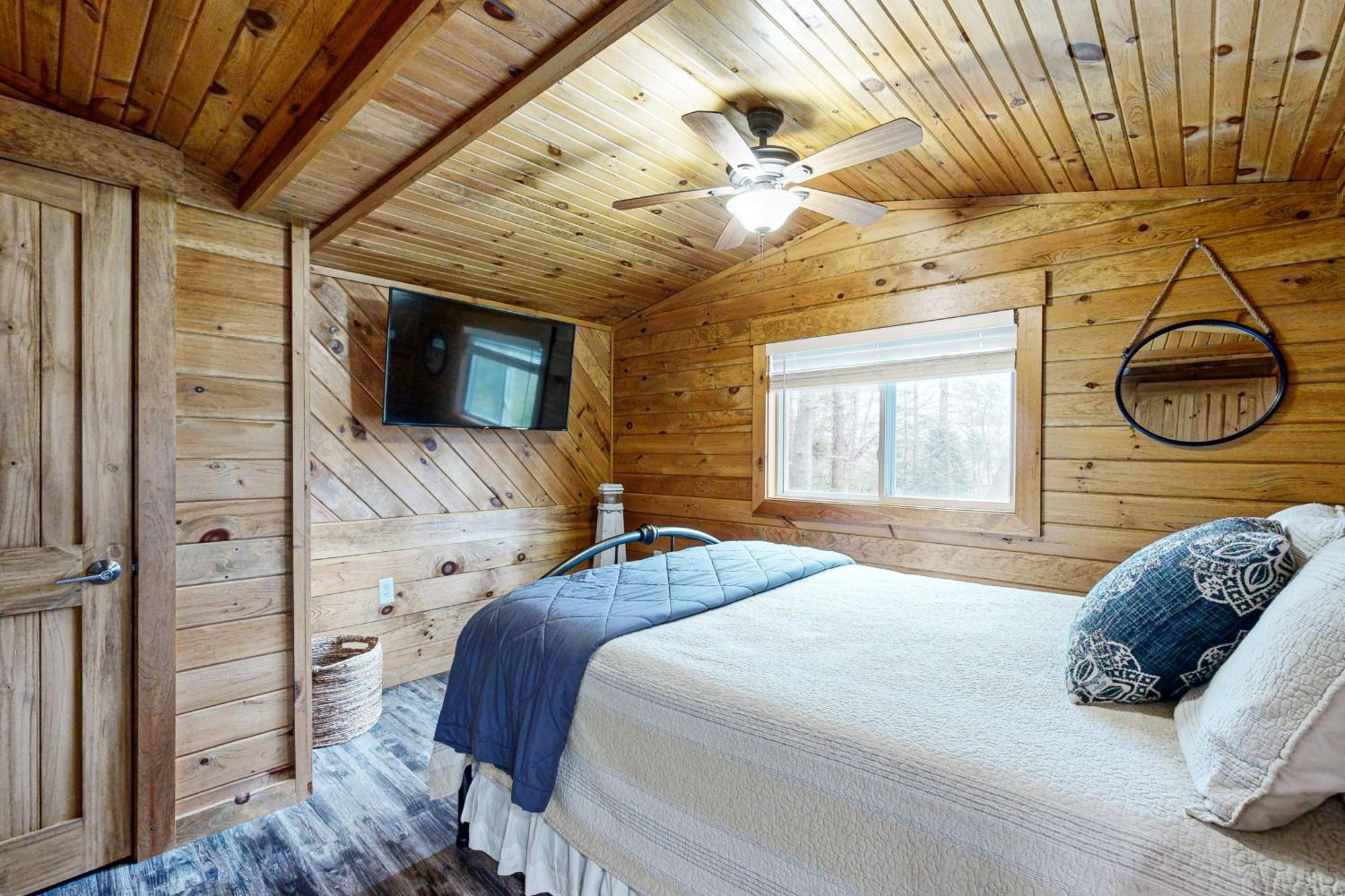 Little Cottage In The Woods ブースベイハーバー エクステリア 写真